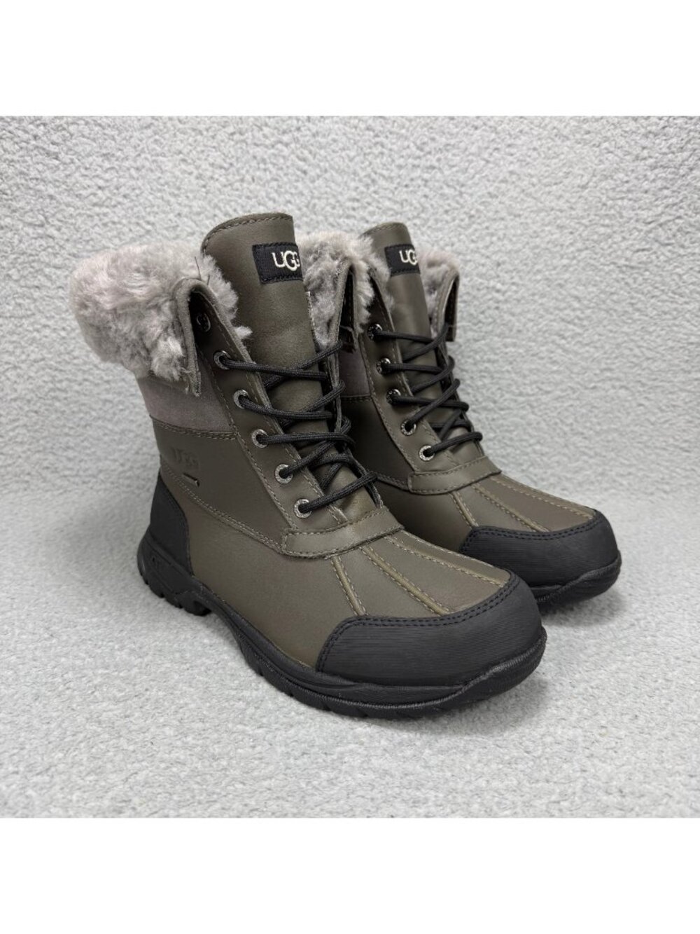 UGG Boots Mens 7 Shoes Metal Grey Butte Waterproof Fur Lining Winter Snow Rain
